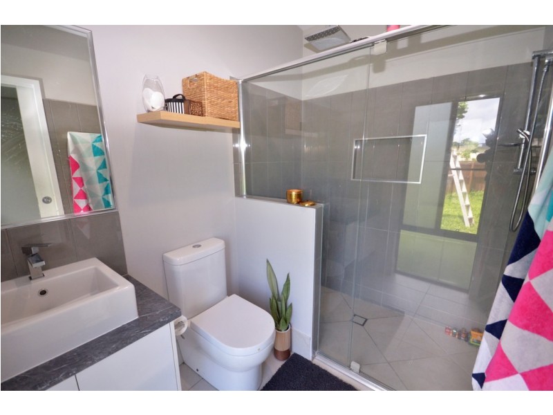 16 Gerygone Close, Mossman QLD 4873