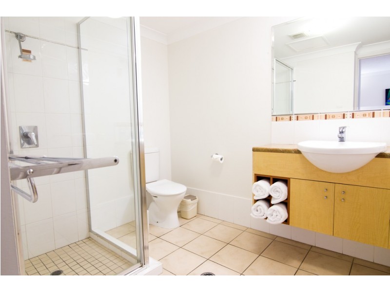 Unit 10, 35 Davidson St (Central Plaza), Port Douglas QLD 4877