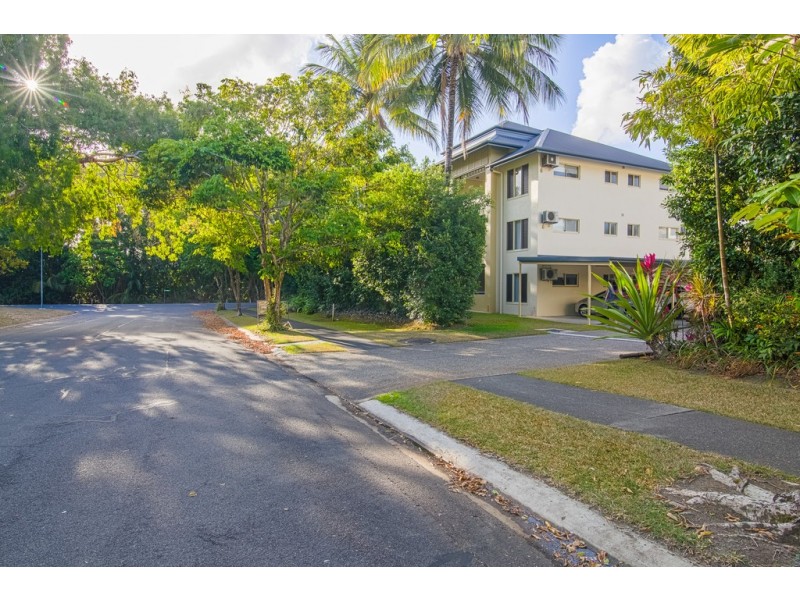 Unit 10, 35 Davidson St (Central Plaza), Port Douglas QLD 4877