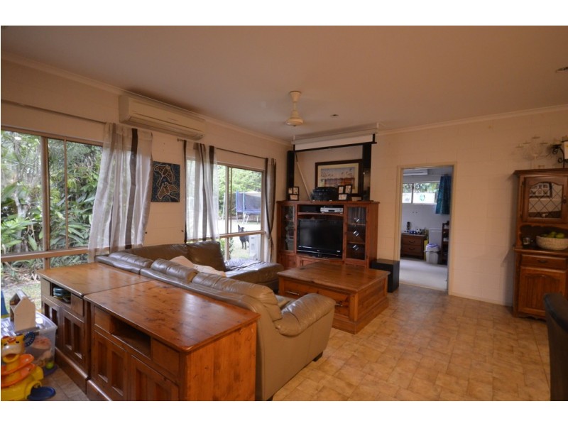 70-72 South Arm Dr, Wonga Beach QLD 4873