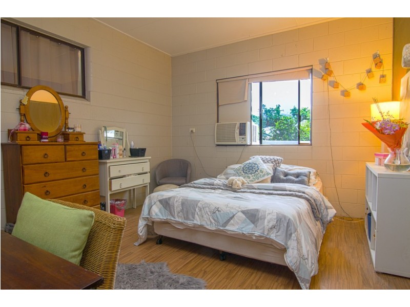 3 Junction Road, Mossman QLD 4873