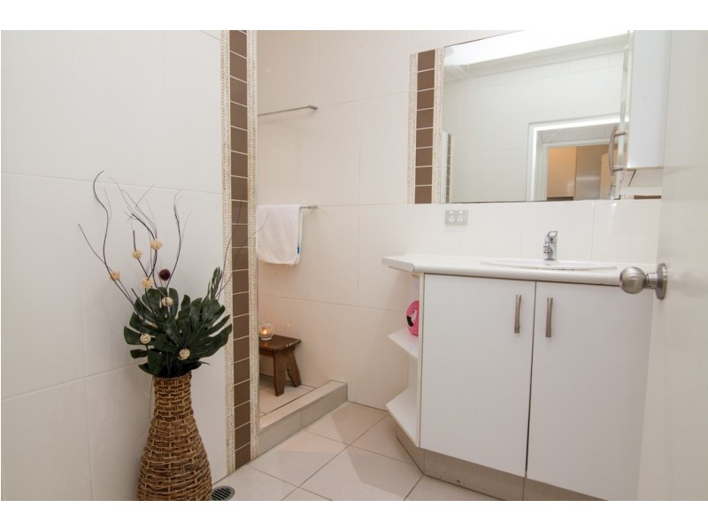 3 Junction Road, Mossman QLD 4873
