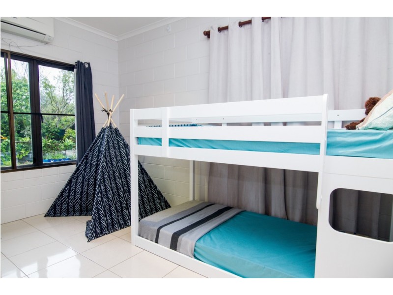 3 Junction Road, Mossman QLD 4873