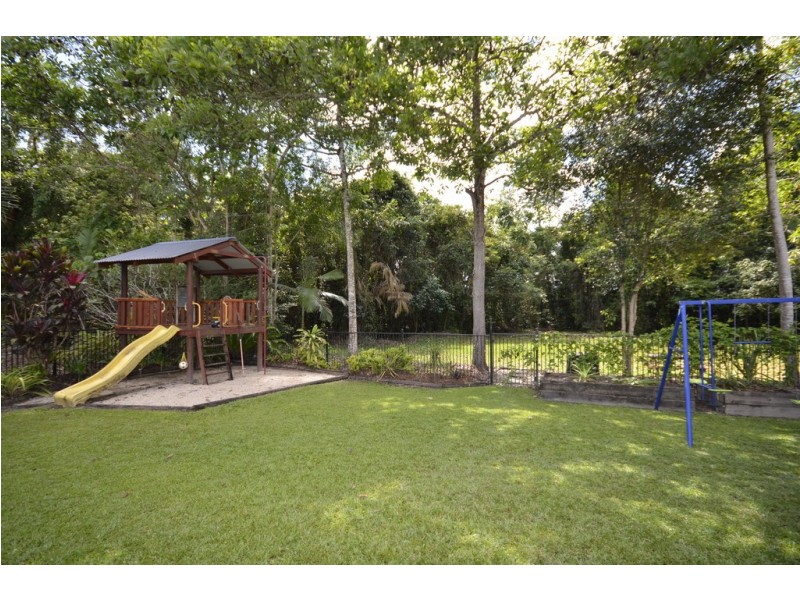 14 White Oak Avenue, Mossman QLD 4873