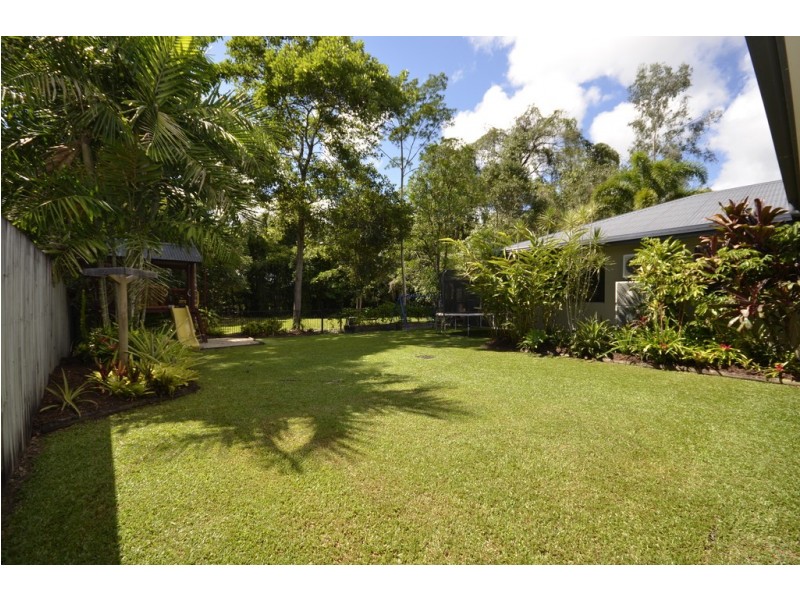 14 White Oak Avenue, Mossman QLD 4873