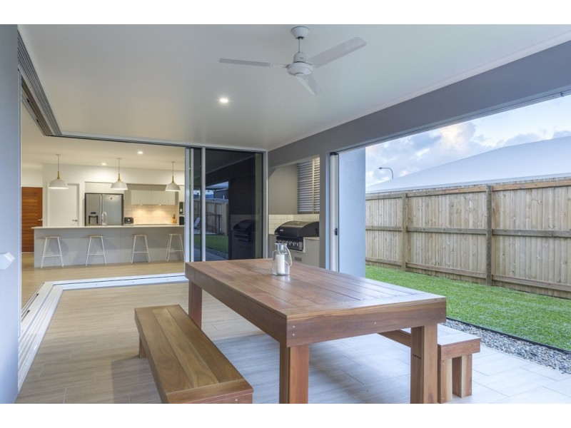 13 Barrbal Drive, Cooya Beach QLD 4873