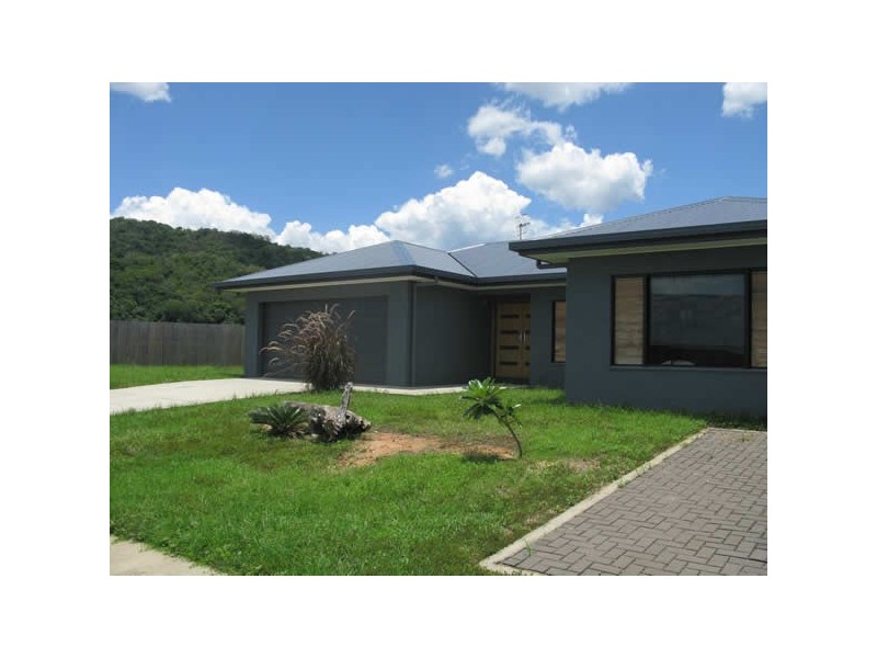 Cooya Beach QLD 4873