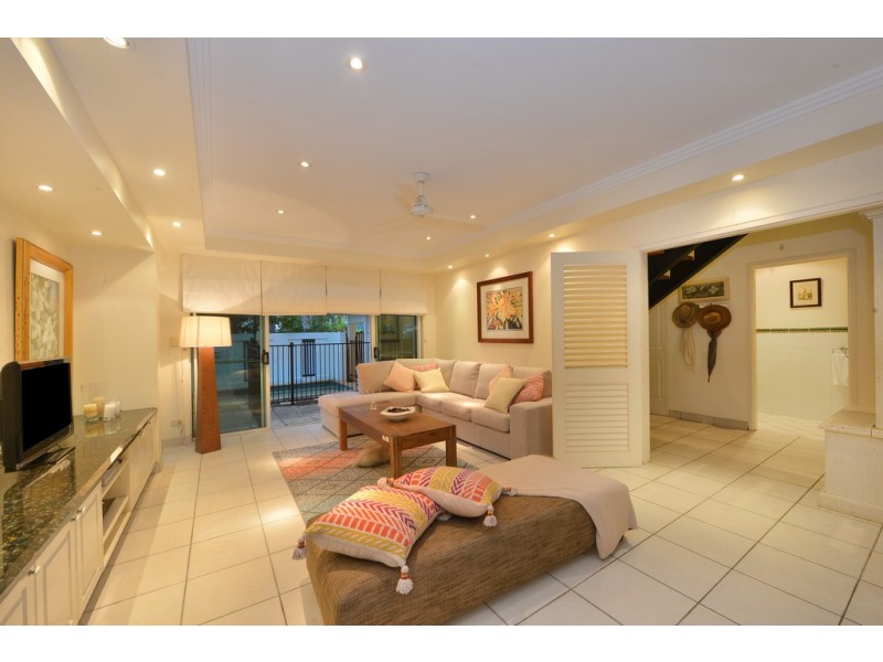 1 and 2 / 5 Langley Road, Port Douglas QLD 4877