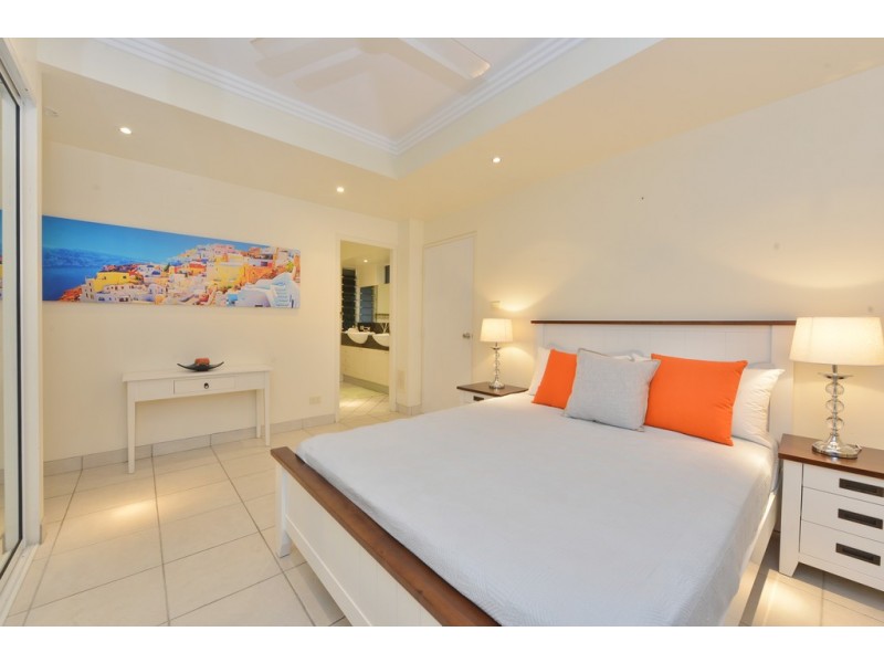 1 and 2 / 5 Langley Road, Port Douglas QLD 4877