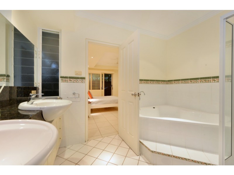 1 and 2 / 5 Langley Road, Port Douglas QLD 4877