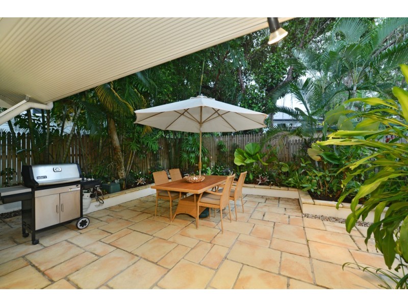 1 and 2 / 5 Langley Road, Port Douglas QLD 4877