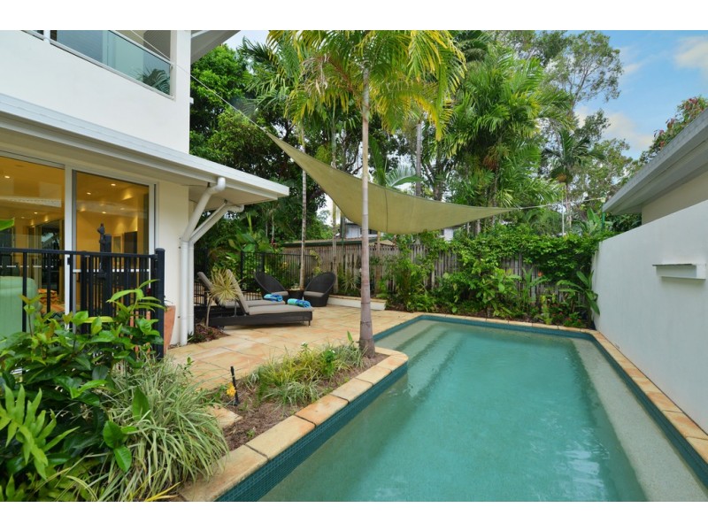 1 and 2 / 5 Langley Road, Port Douglas QLD 4877