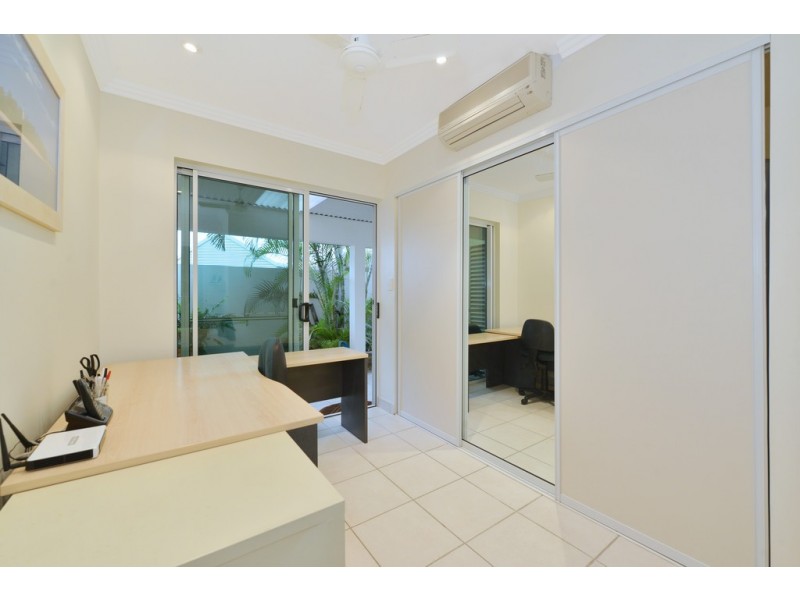 1 and 2 / 5 Langley Road, Port Douglas QLD 4877