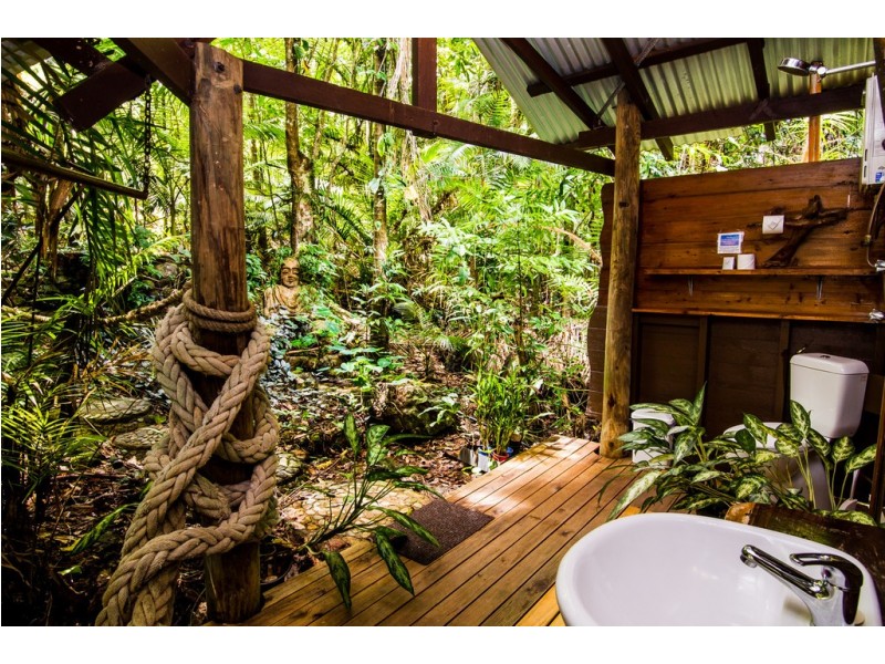 109 Camelot Close, Daintree QLD 4873