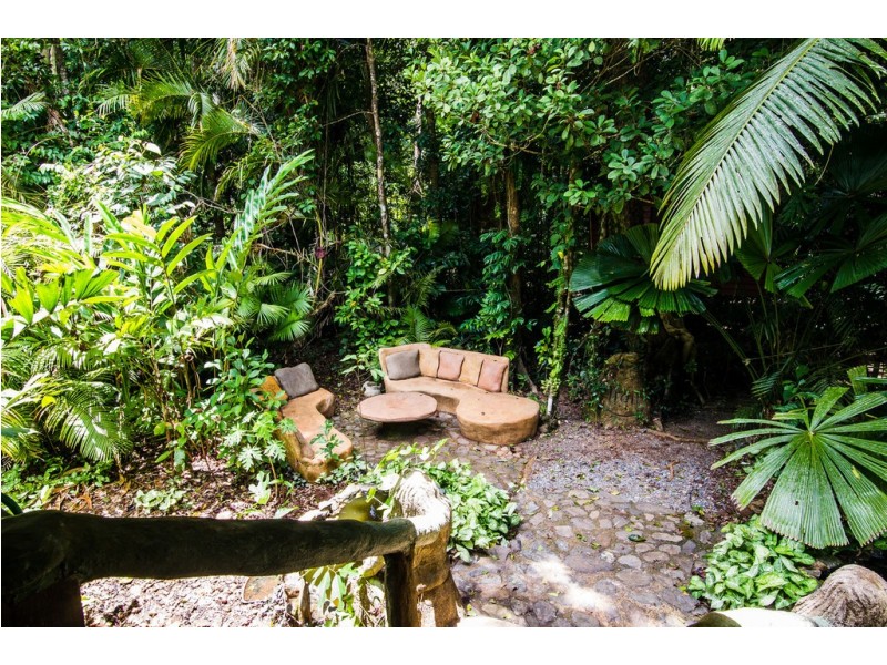 109 Camelot Close, Daintree QLD 4873