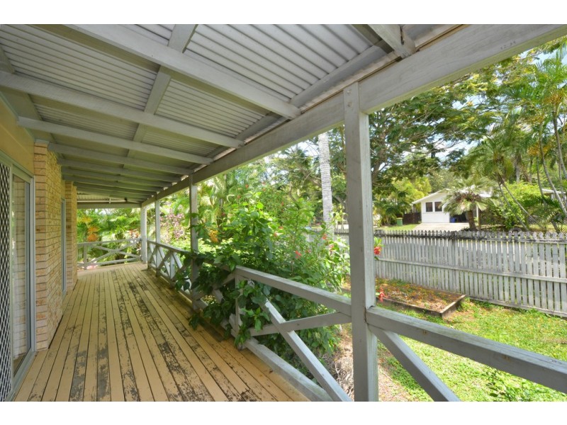 4 Jewel Close, Port Douglas QLD 4877