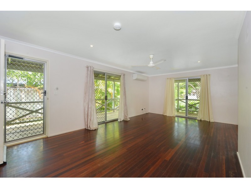 4 Jewel Close, Port Douglas QLD 4877