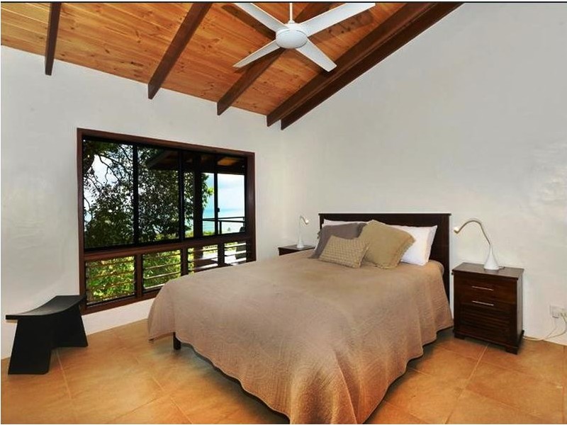 276 Kauri Close, Daintree QLD 4873