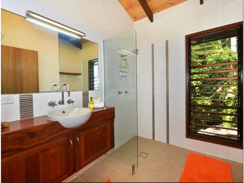 276 Kauri Close, Daintree QLD 4873