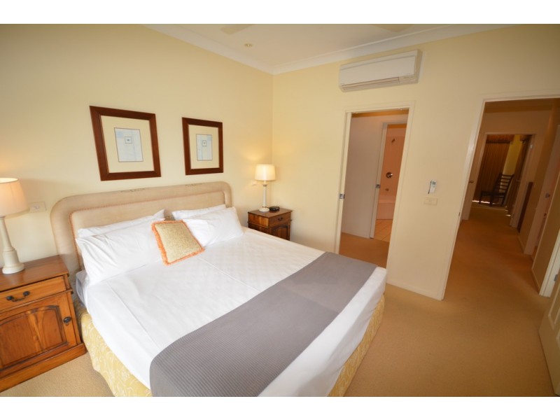 16/24-70 Nautilus Street (Paradise Links), Port Douglas QLD 4877