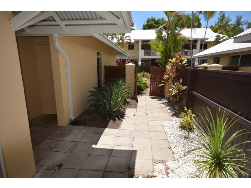 16/24-70 Nautilus Street (Paradise Links), Port Douglas QLD 4877