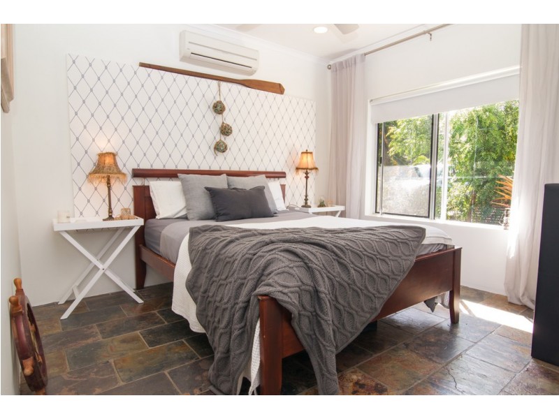 9 Limpet Avenue, Port Douglas QLD 4877