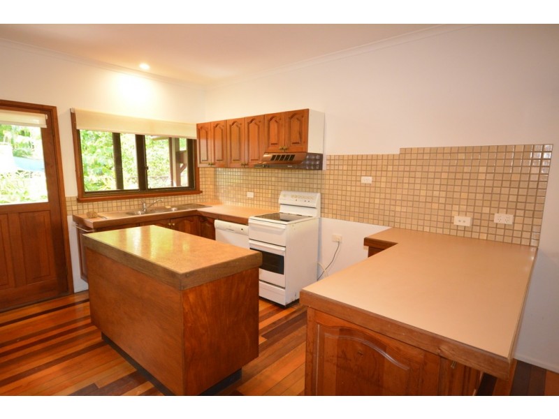 2 14 CORAL DRIVE, Port Douglas QLD 4877