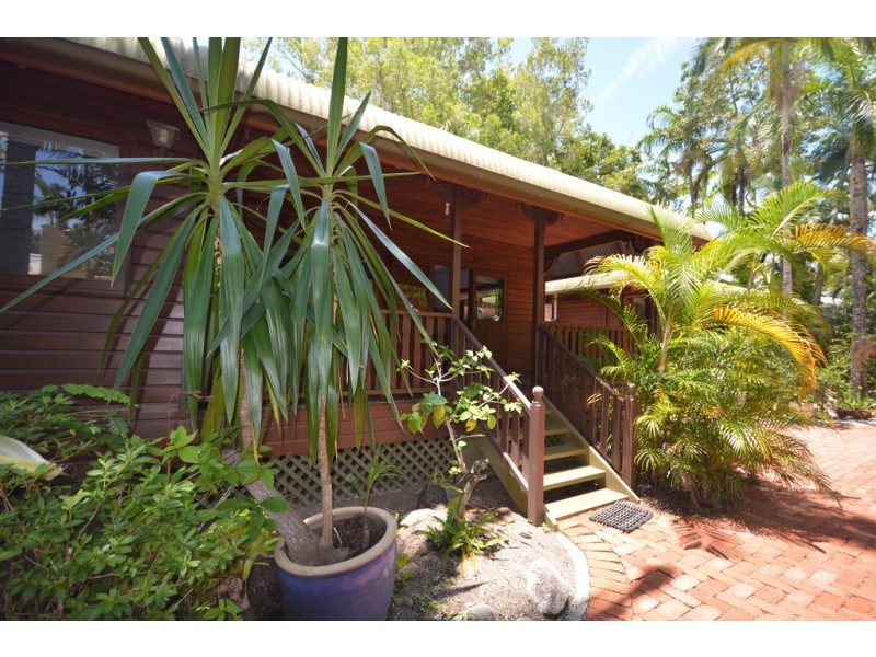 2 14 CORAL DRIVE, Port Douglas QLD 4877