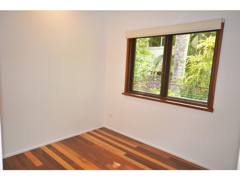 2 14 CORAL DRIVE, Port Douglas QLD 4877
