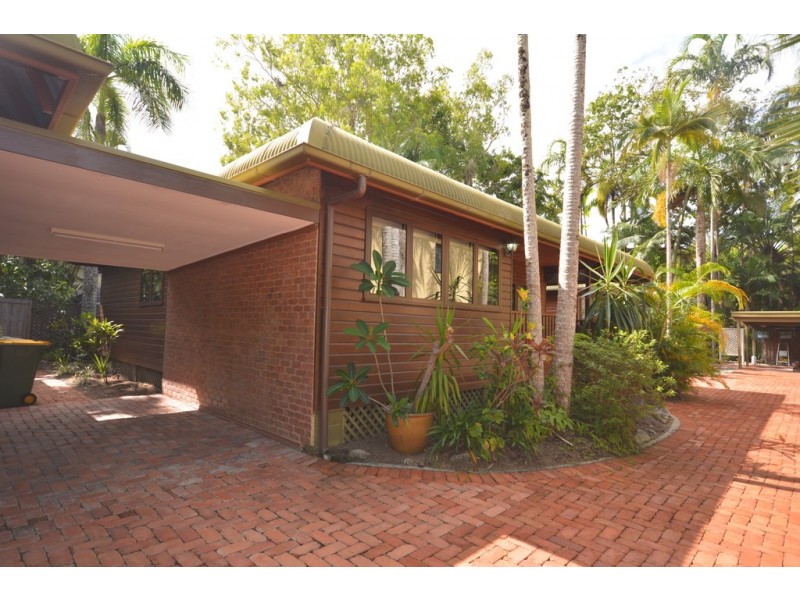 2 14 CORAL DRIVE, Port Douglas QLD 4877