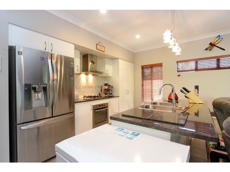 20 Julaji Close, Cooya Beach QLD 4873