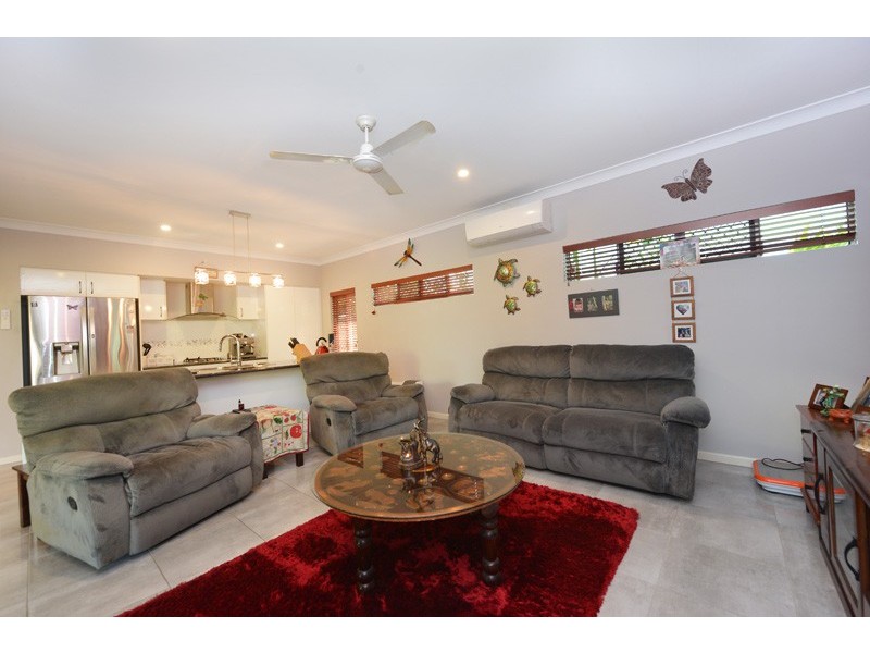 20 Julaji Close, Cooya Beach QLD 4873