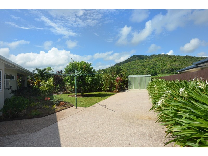 20 Julaji Close, Cooya Beach QLD 4873