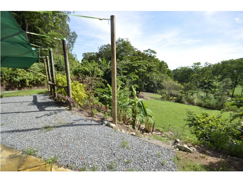 39 Whiteley Road, Miallo QLD 4873