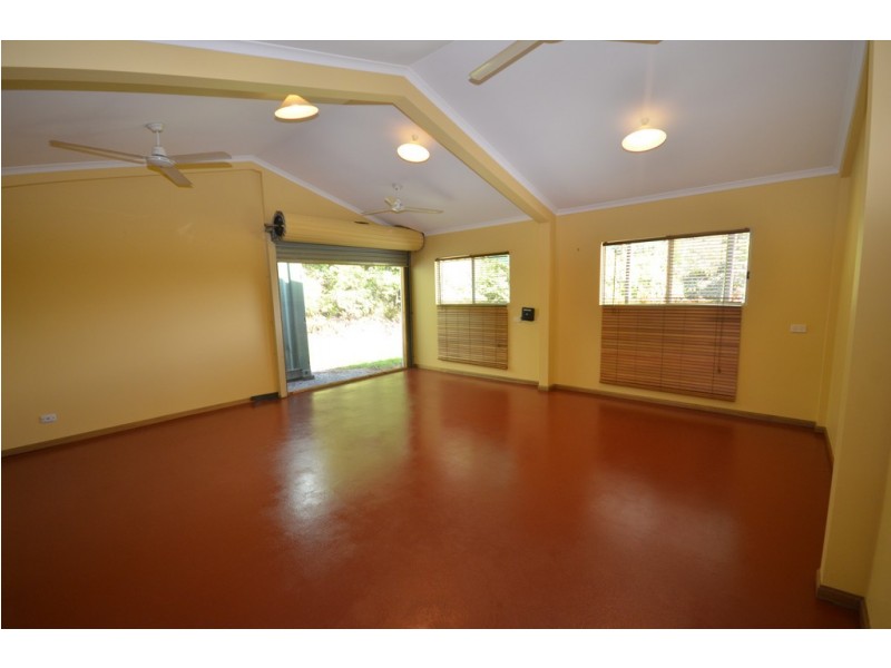 39 Whiteley Road, Miallo QLD 4873