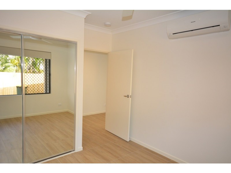 4 BOWER CLOSE, Port Douglas QLD 4877