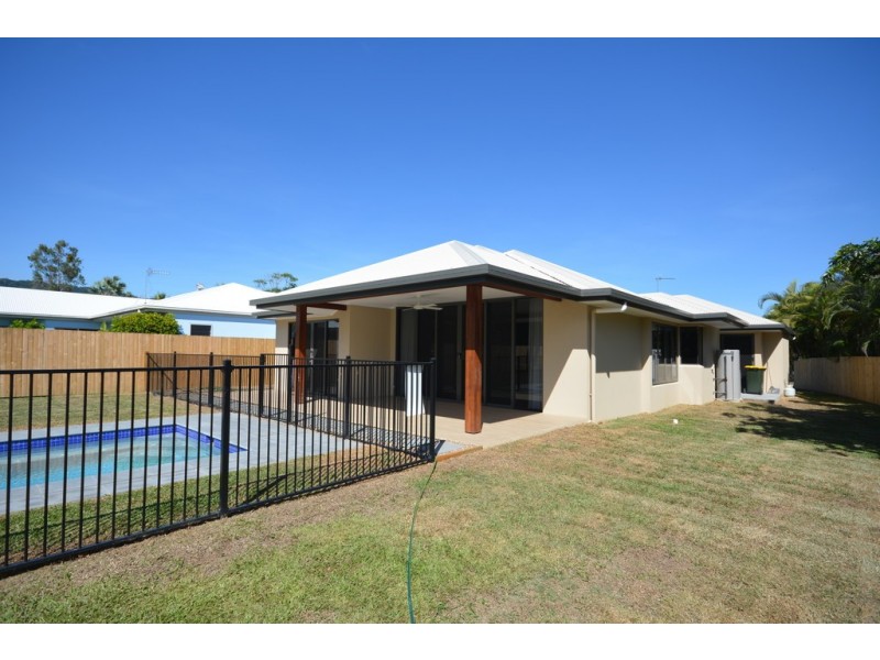 4 BOWER CLOSE, Port Douglas QLD 4877