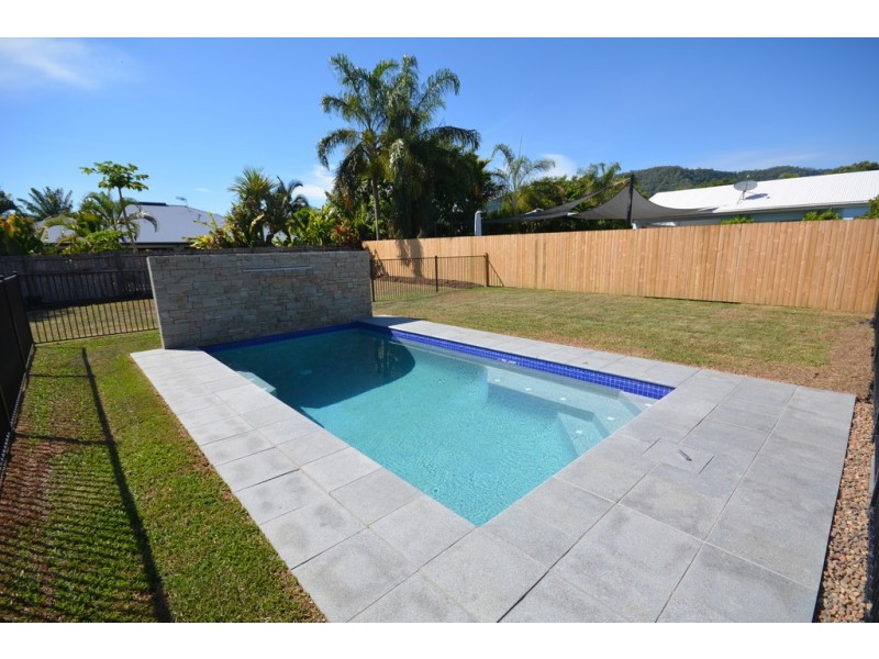 4 BOWER CLOSE, Port Douglas QLD 4877