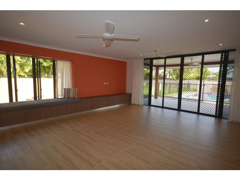 4 BOWER CLOSE, Port Douglas QLD 4877