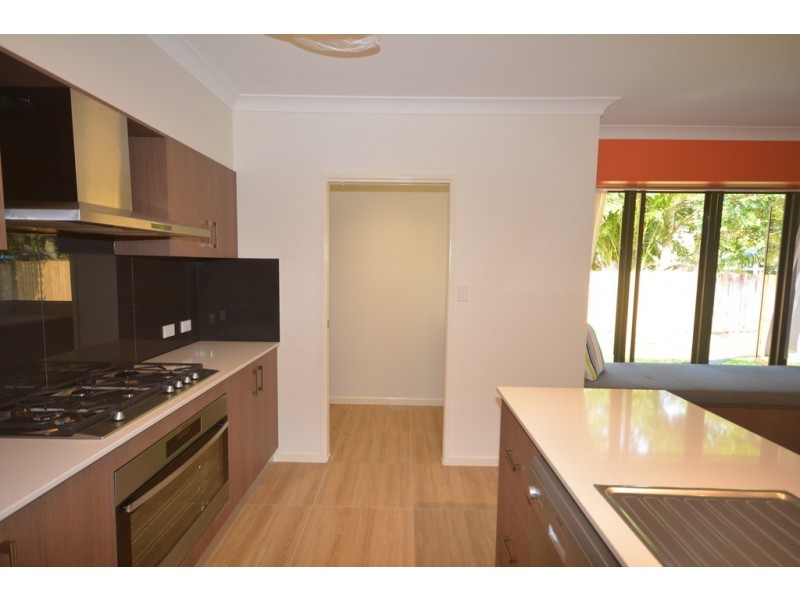 4 BOWER CLOSE, Port Douglas QLD 4877