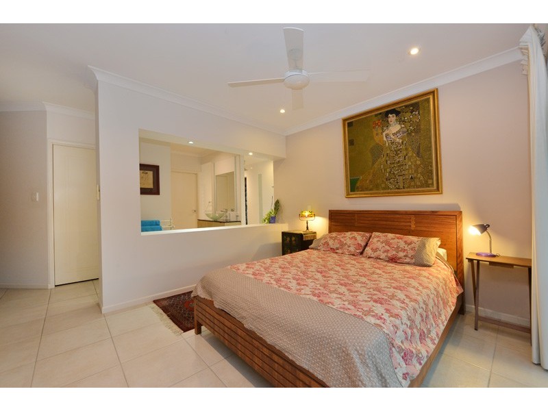 19 Sandpiper Street, Port Douglas QLD 4877