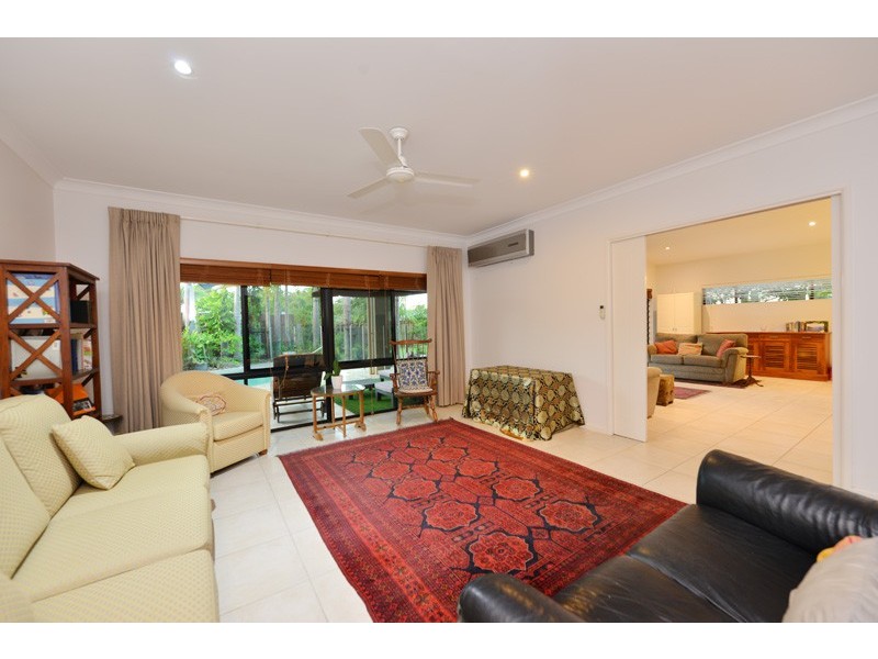 19 Sandpiper Street, Port Douglas QLD 4877