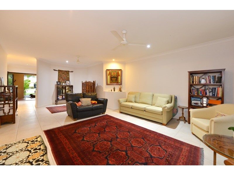 19 Sandpiper Street, Port Douglas QLD 4877