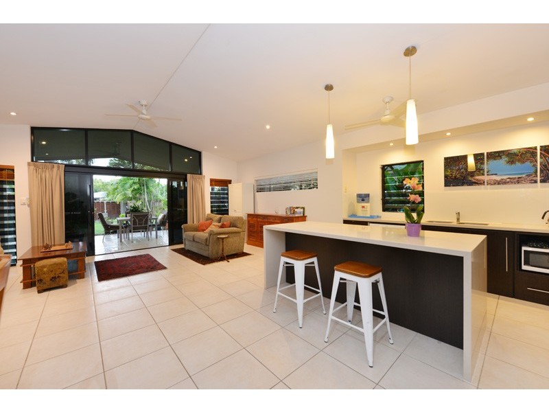 19 Sandpiper Street, Port Douglas QLD 4877