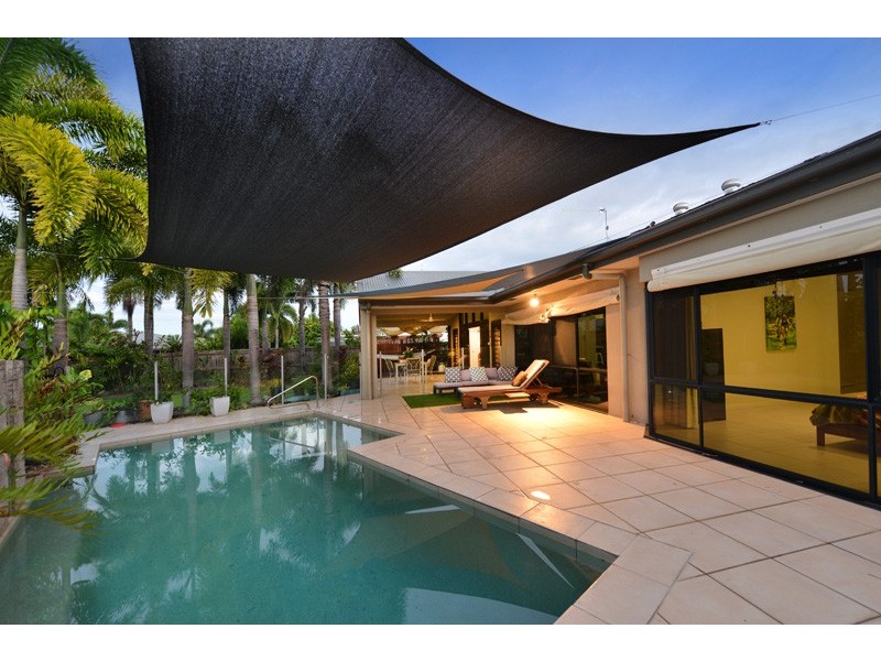 19 Sandpiper Street, Port Douglas QLD 4877