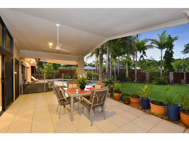 19 Sandpiper Street, Port Douglas QLD 4877
