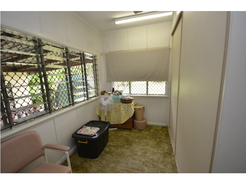 19 Foxton Avenue, Mossman QLD 4873
