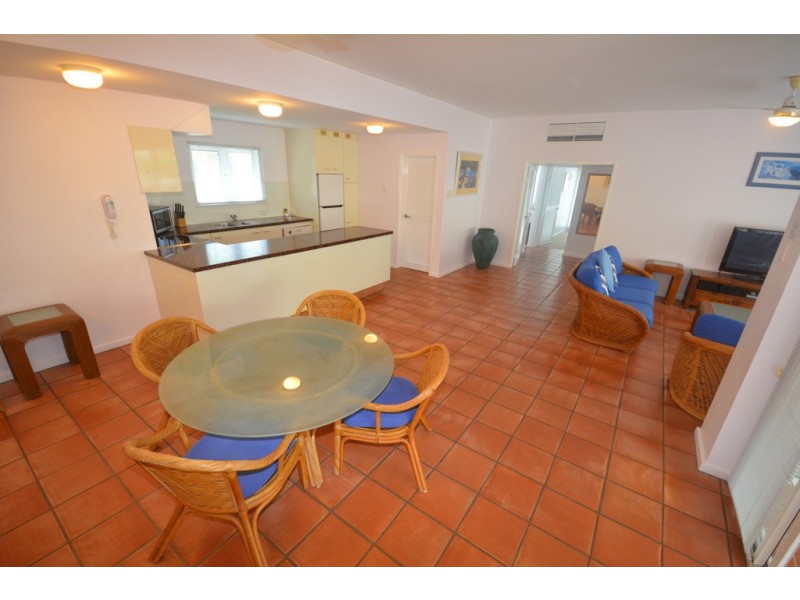 Unit 4 “Balboa”, 1-3 Garrick Street, Port Douglas QLD 4877
