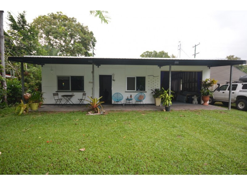 12 Esplanade, Wonga Beach QLD 4873