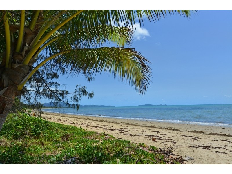 1 Jenae Close, Wonga Beach QLD 4873